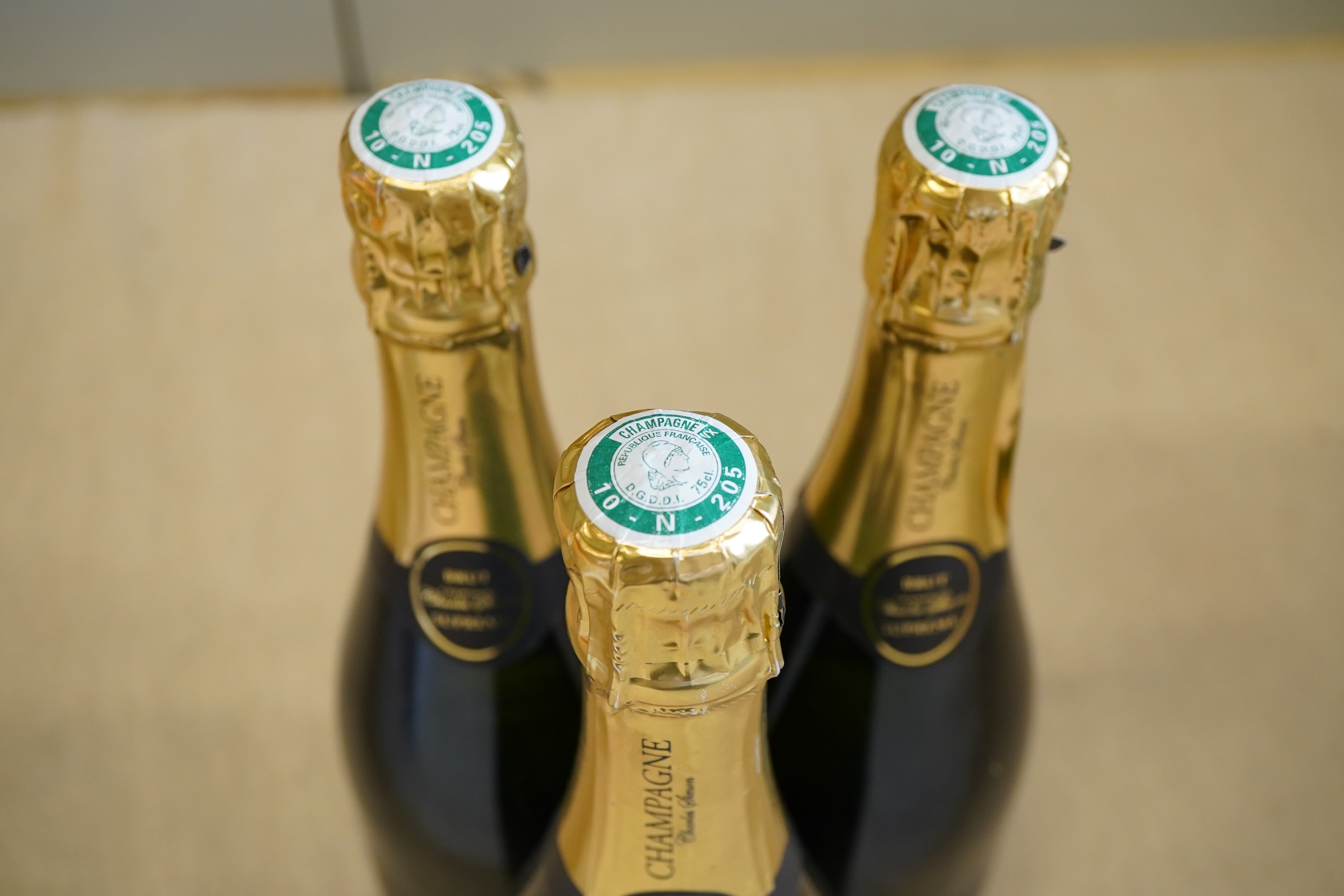 Champagne: Charles Simon, Brut Suprême, NV